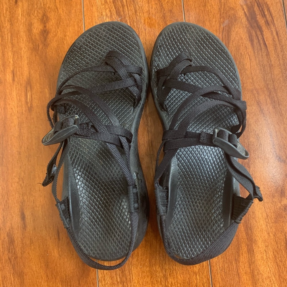 Black Chacos